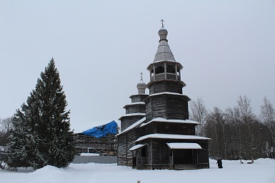 Церковь Николая Чудотворца (1757-1765 гг.) из д. Высокий Остров Окуловского района